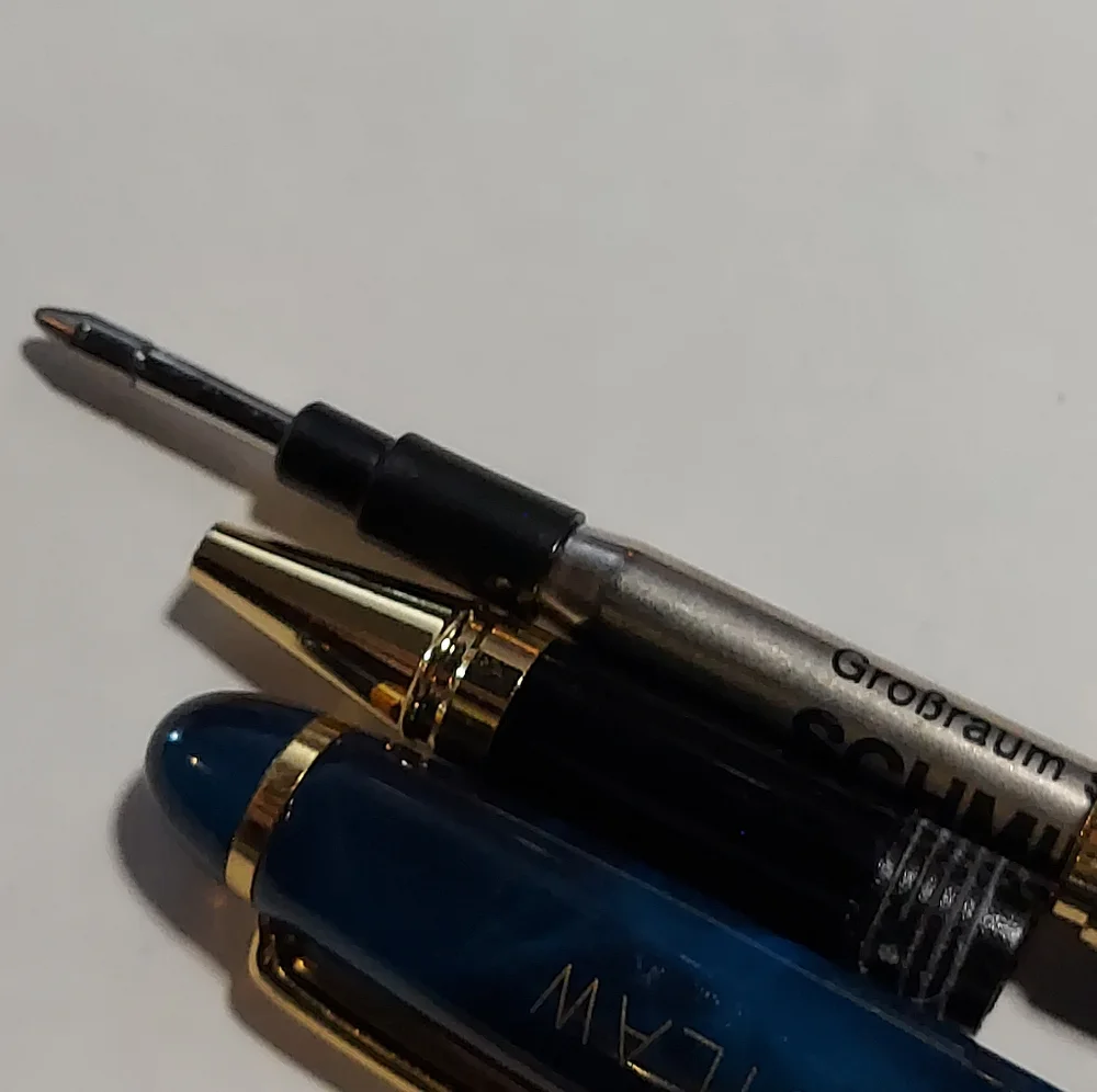 Blue‎ Refillable Ball Point Pen Gold Trim - Picture 5 of 10